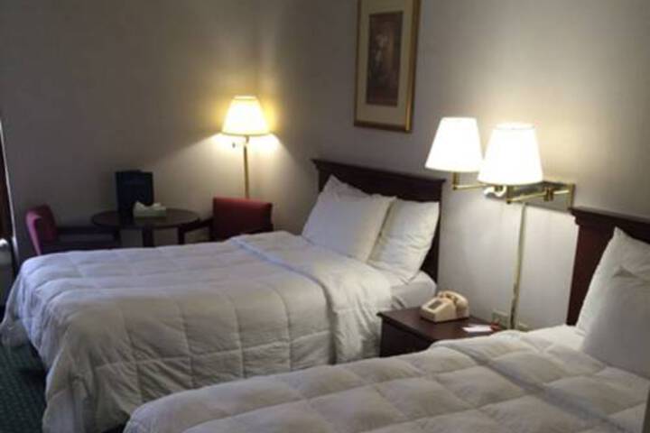 Room 2 of 7