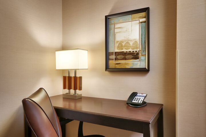 Room 19 of 61