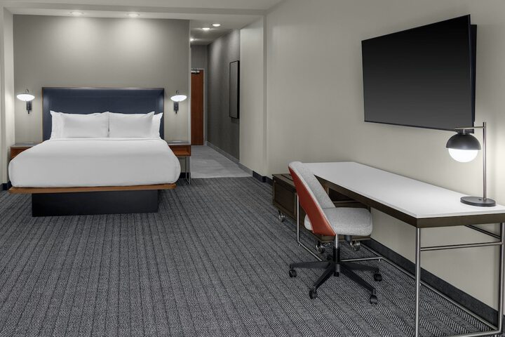 Room 21 of 45