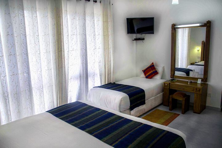Room 13 of 65