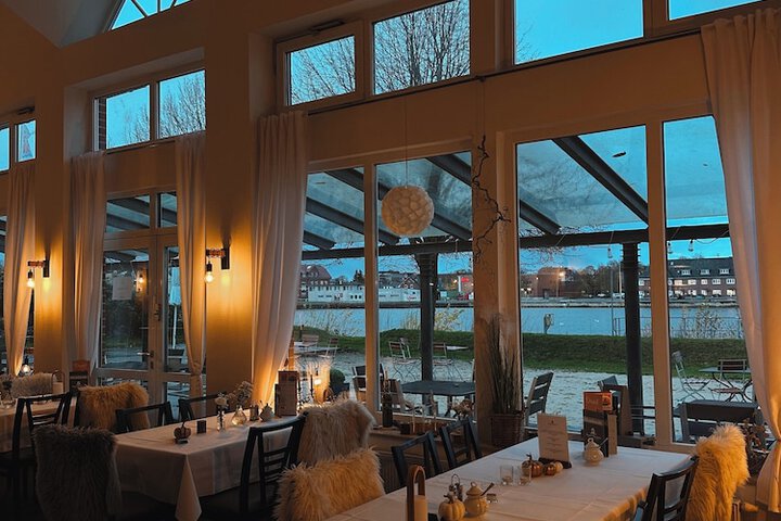 Dining 64 of 114