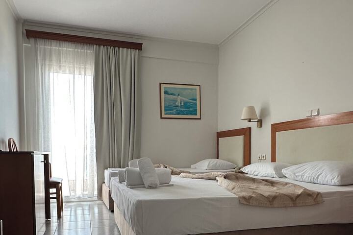 Room 7 of 23
