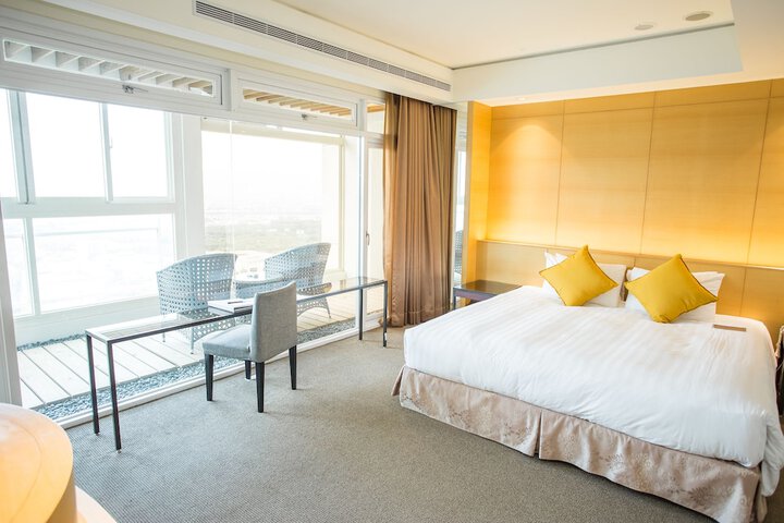Room 64 of 145