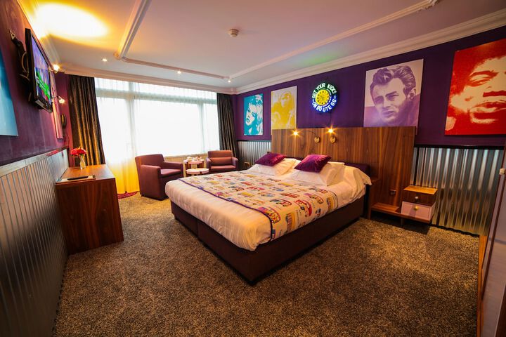 Room 13 of 67