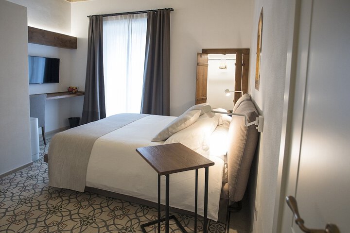 Room 4 of 39