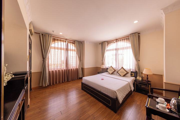 Room 14 of 68