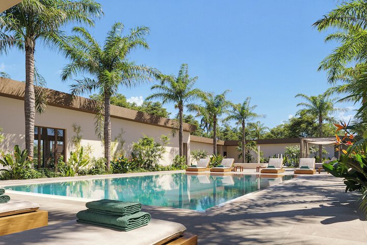 Pool 21 of 28