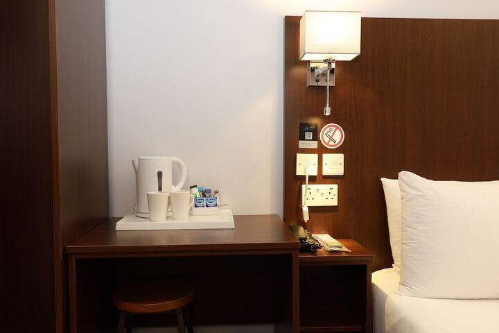 Room 17 of 63