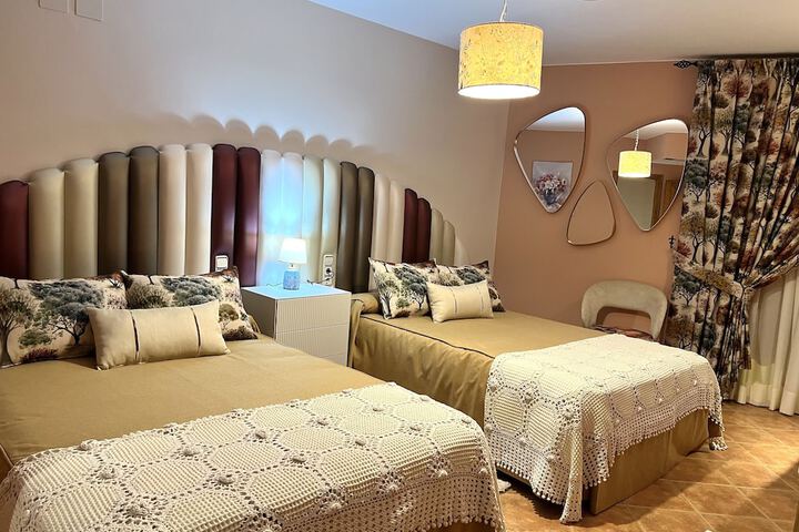 Room 10 of 60