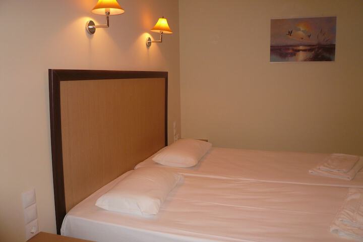 Room 7 of 57