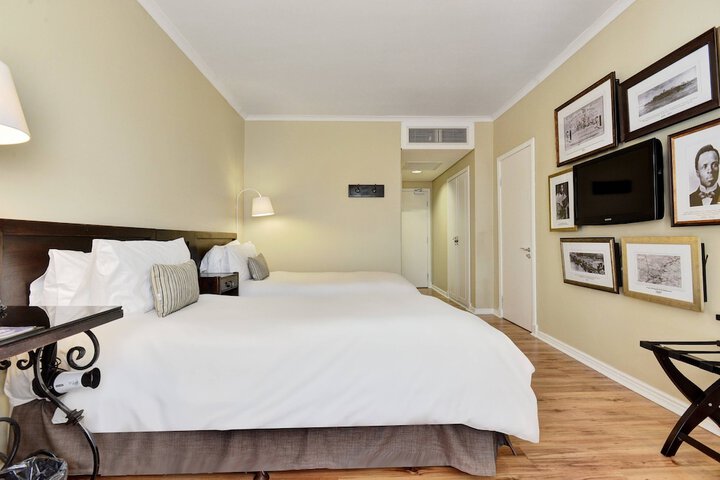Room 7 of 30