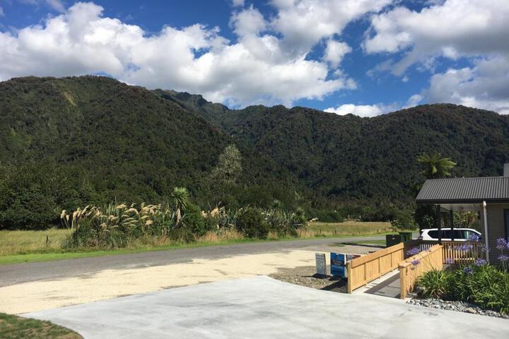Photo of Glacier Highway Motel Franz Josef