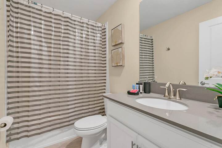 Hotel Interior 31 of 87