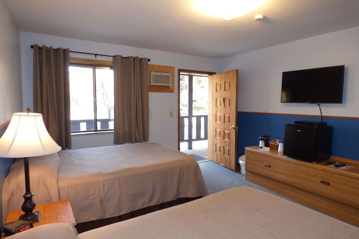 Room 17 of 39