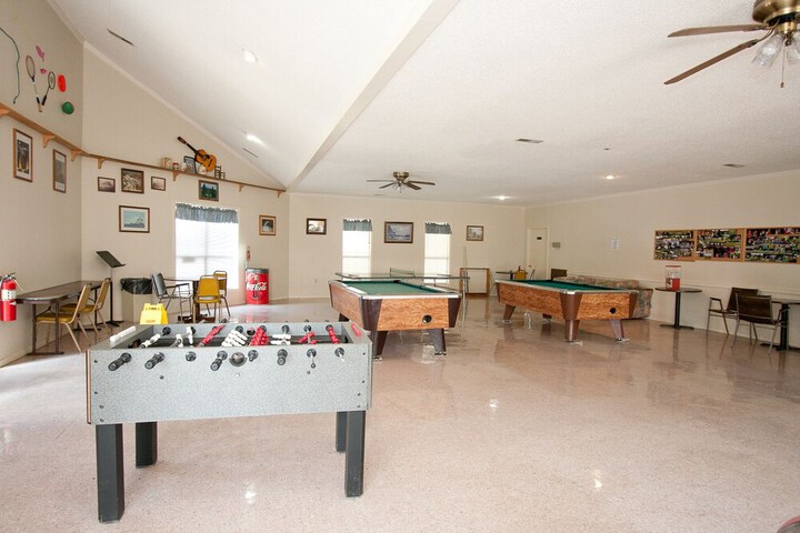 Room 15 of 21