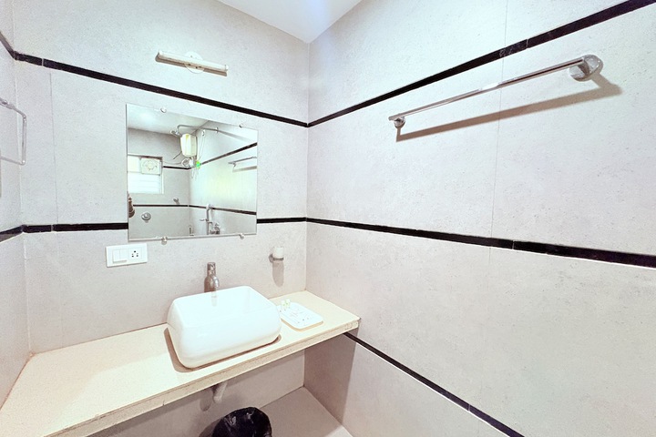 Room 45 of 62