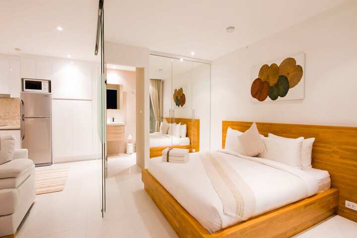 Room 14 of 64