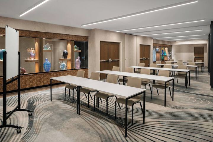 Meeting facility