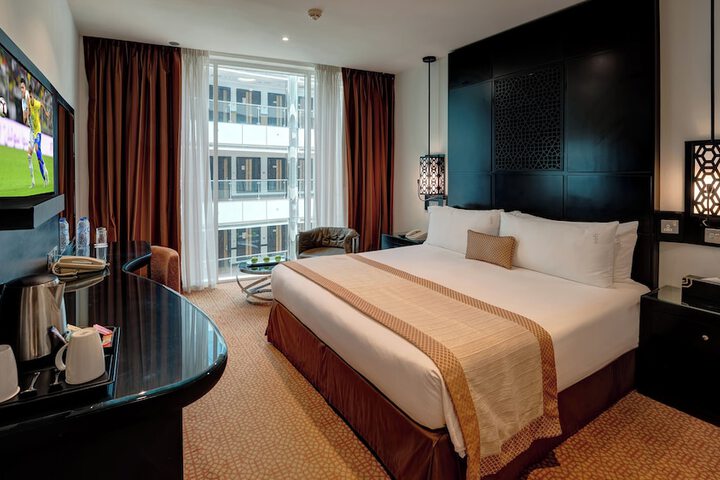 Room 79 of 211