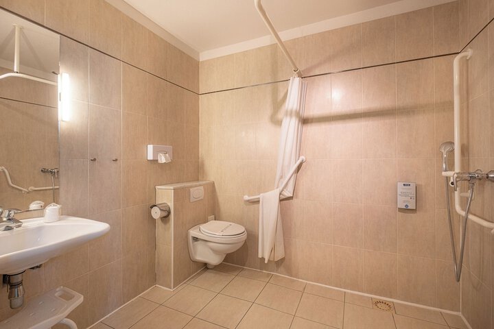 Clean Restrooms