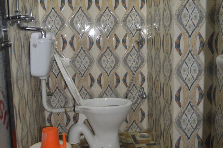Room 15 of 26