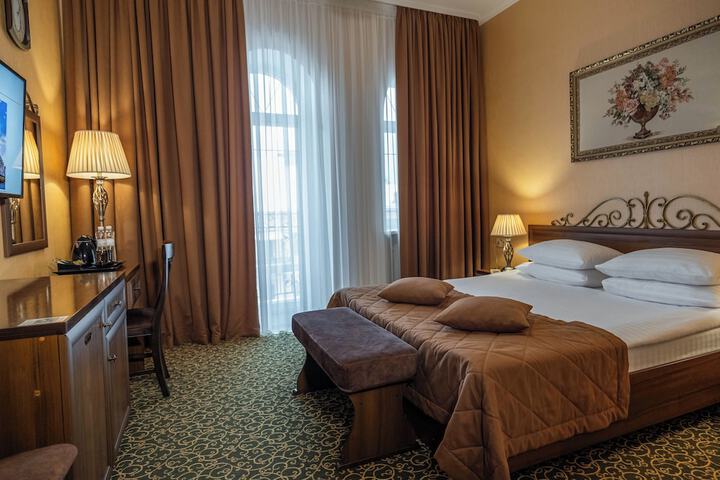 Room 14 of 95