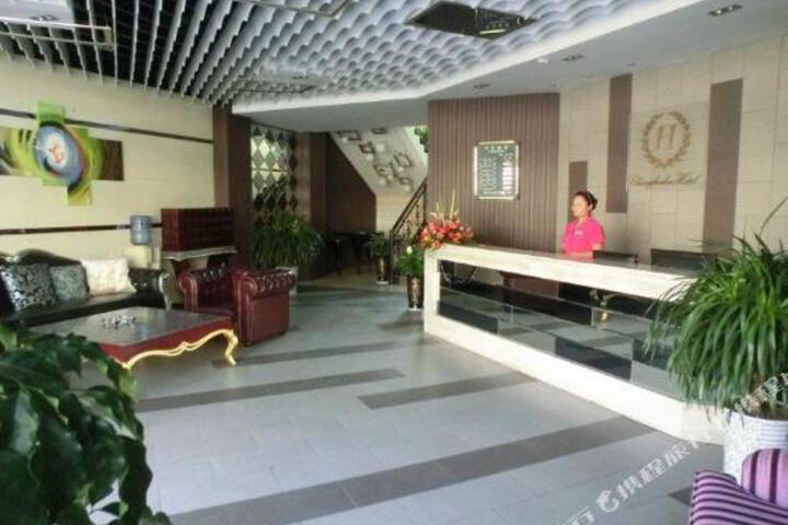 Changhailou Hotel