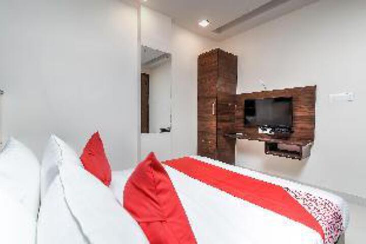 Room 15 of 23