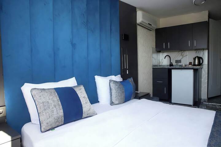 Room 17 of 58