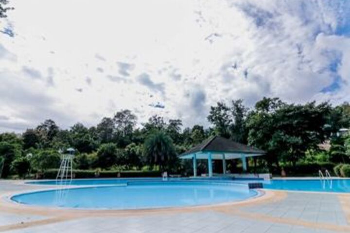 Pool 41 of 57