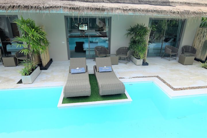 Pool 69 of 112