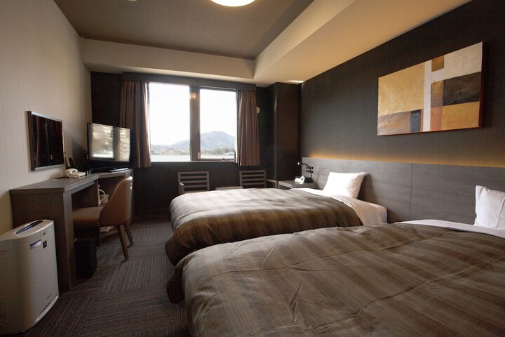 Room 10 of 55