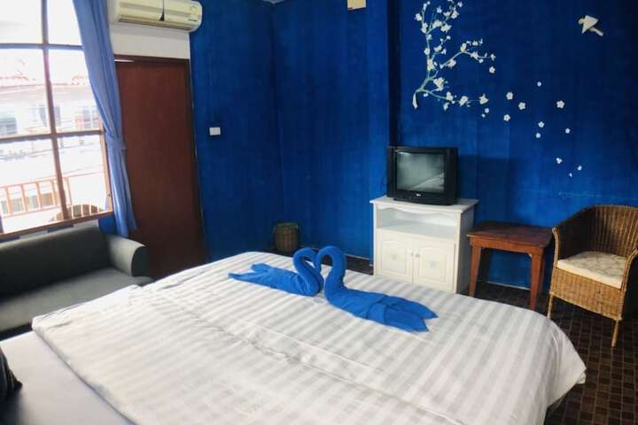 Room 46 of 108