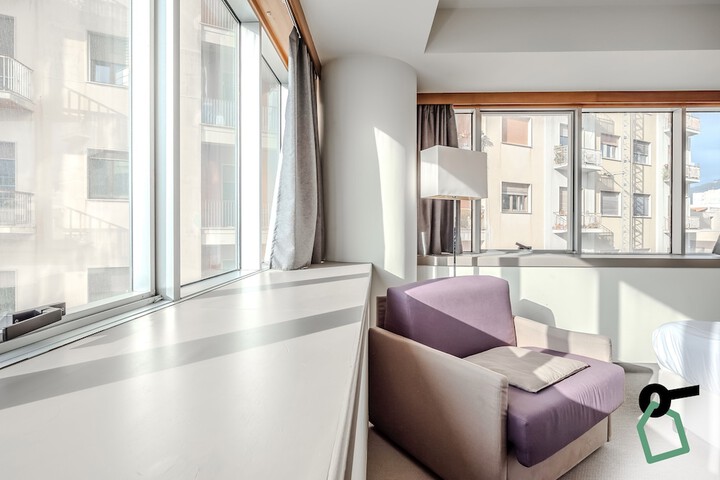 Room 43 of 56