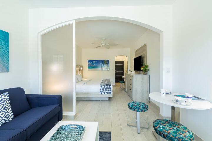 Room 48 of 60