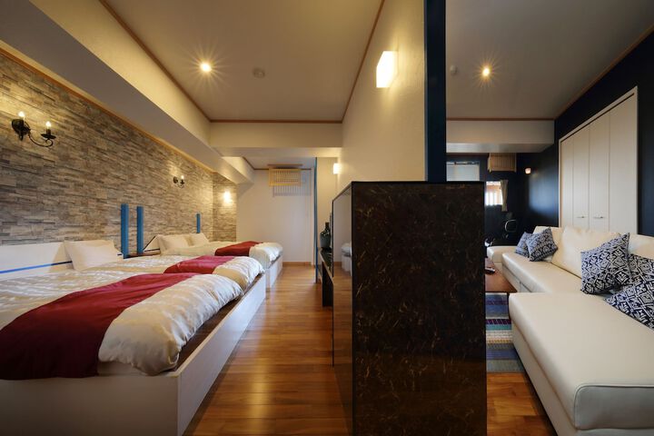 Room 20 of 68
