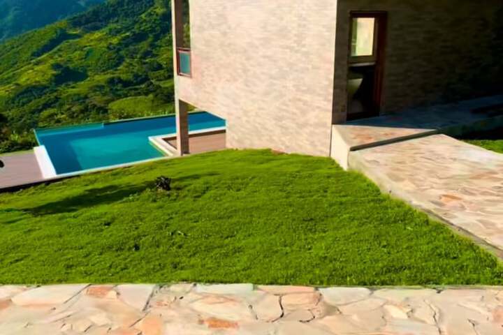 Terrace/Patio 4 of 7