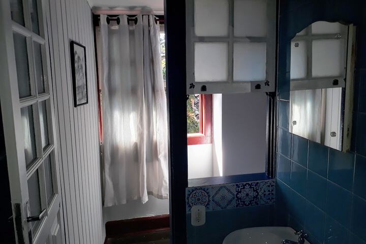 Room 74 of 124