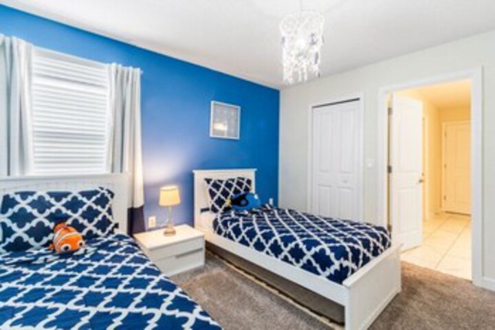 Room 79 of 216