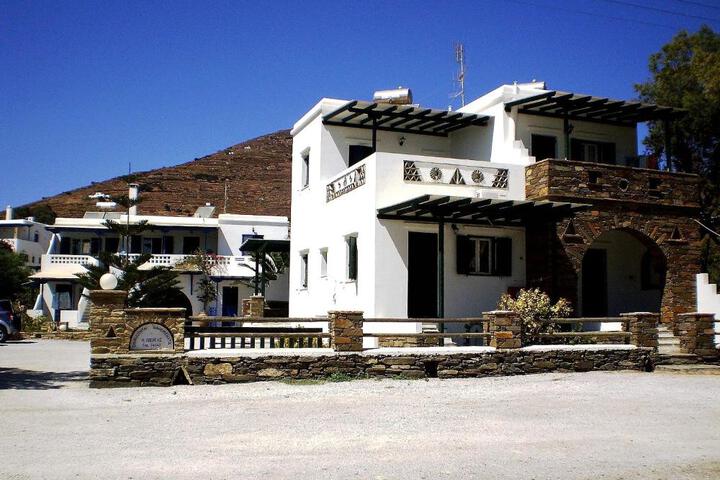 Porto Apergis