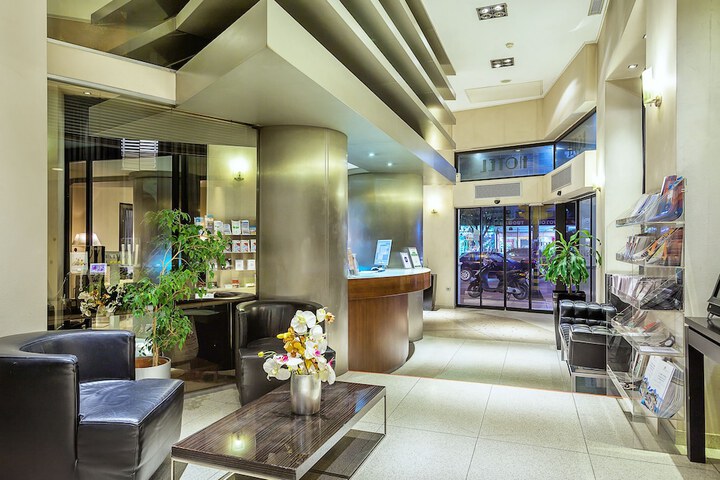 Guest Lobby