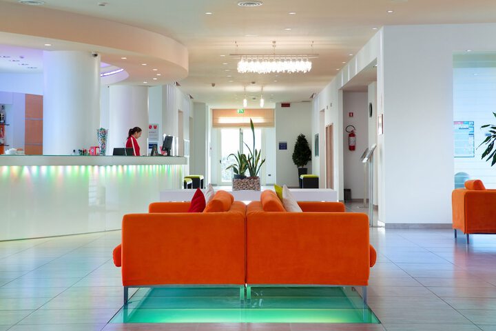 Hotel Interior 6 of 27