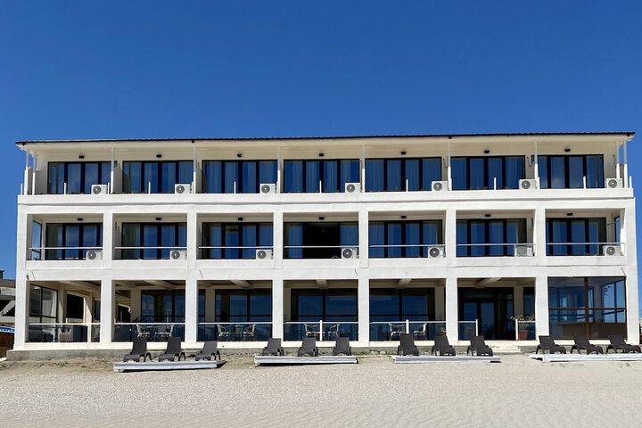 Hotel 12 of 13