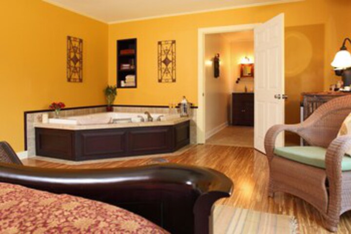 Room 48 of 65