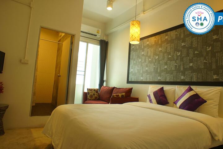 Room 14 of 39