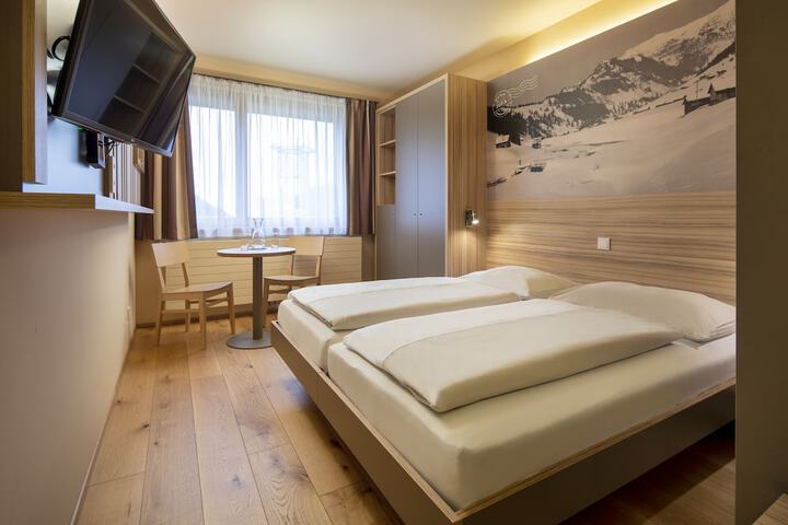 Room 18 of 57
