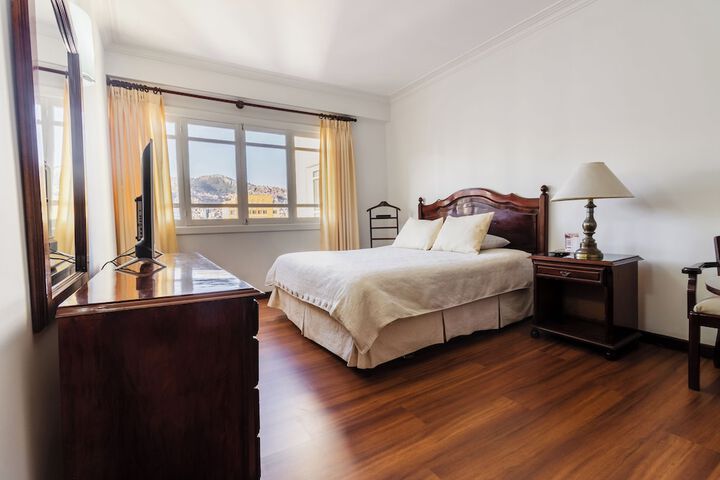 Room 10 of 23