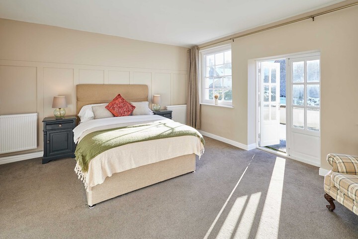 Room 16 of 23