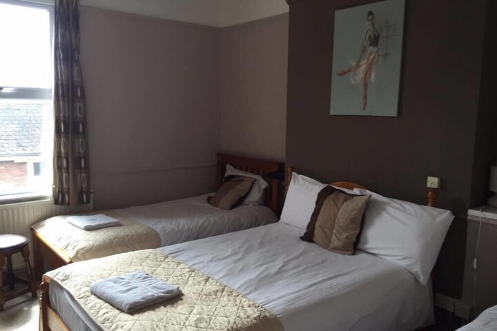 THE PINES GUEST ACCOMMODATION