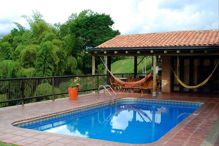 Hotel Pool